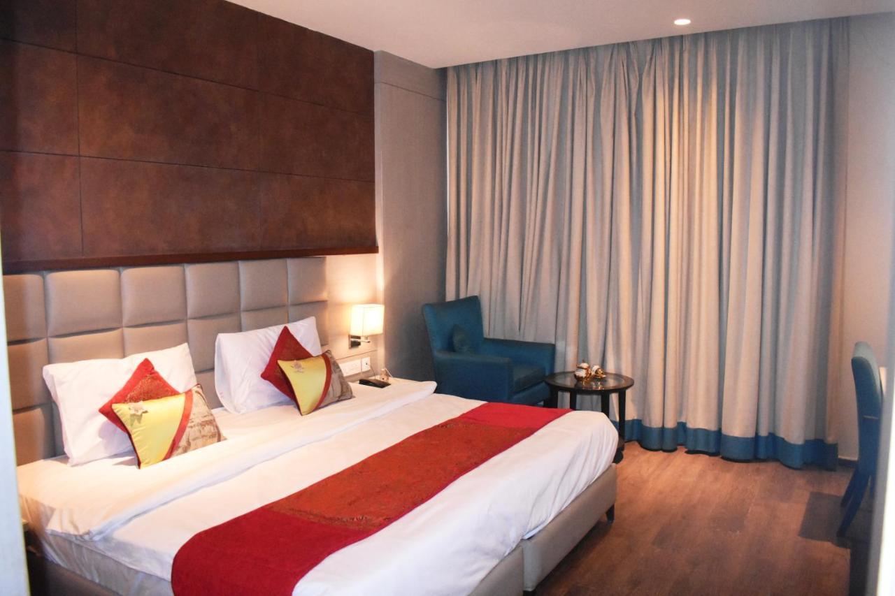 Lemonwood Suites By F9 - Trivoli Garden Chhatarpur Hotel 3*
