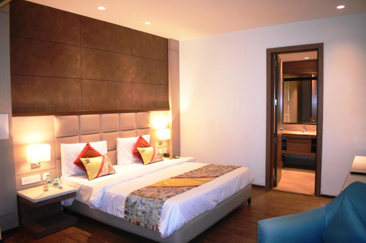 Lemonwood Suites By F9 - Trivoli Garden Chhatarpur Hotel New Delhi