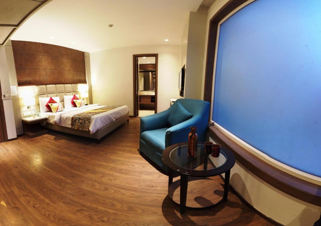 Hotel Lemonwood Suites By F9 - Trivoli Garden Chhatarpur New Delhi