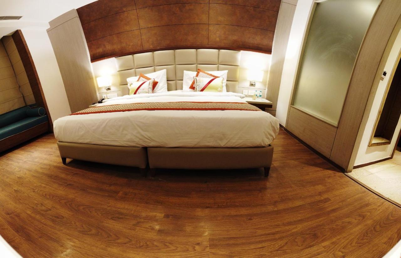 Lemonwood Suites By F9 - Trivoli Garden Chhatarpur Hotel New Delhi