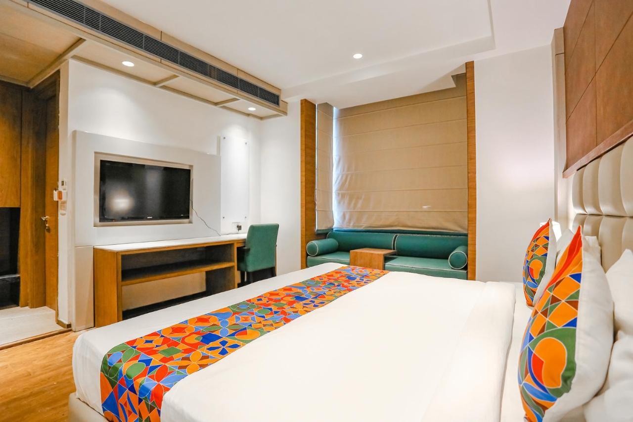 Fabhotel Hexa Chhatarpur