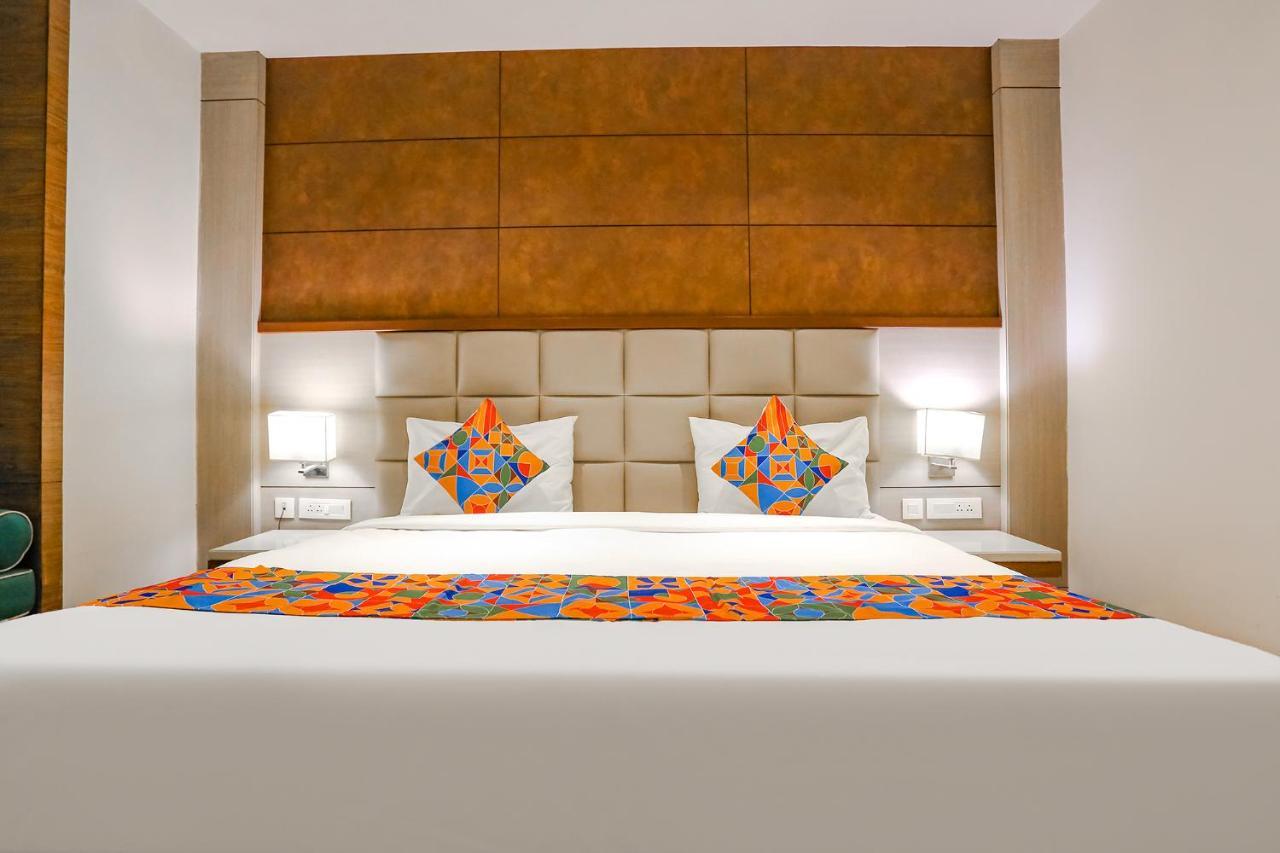 Fabhotel Hexa Chhatarpur