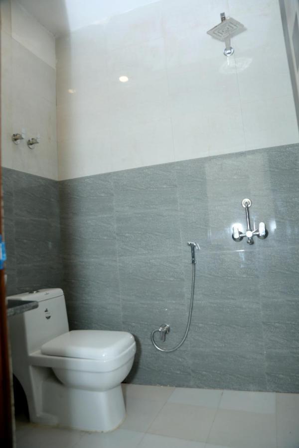 The Charlie's Hostel New Delhi