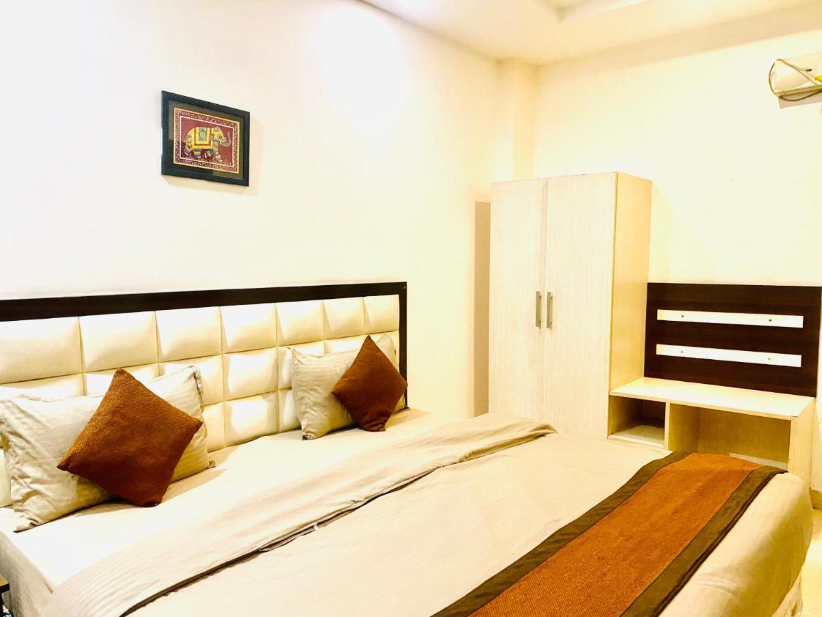 Qotel Jasola Vihar *