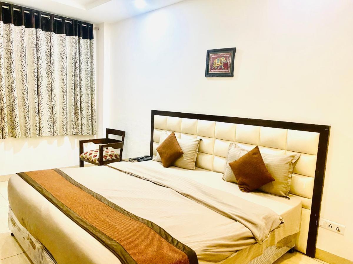 Hotel Qotel Jasola Vihar *