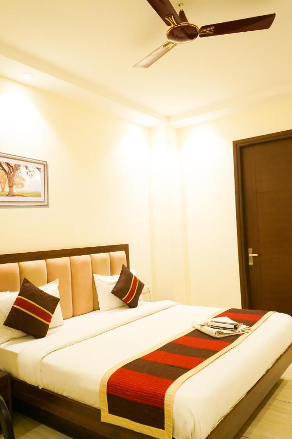 Deluxe In Cr Park 3* New Delhi