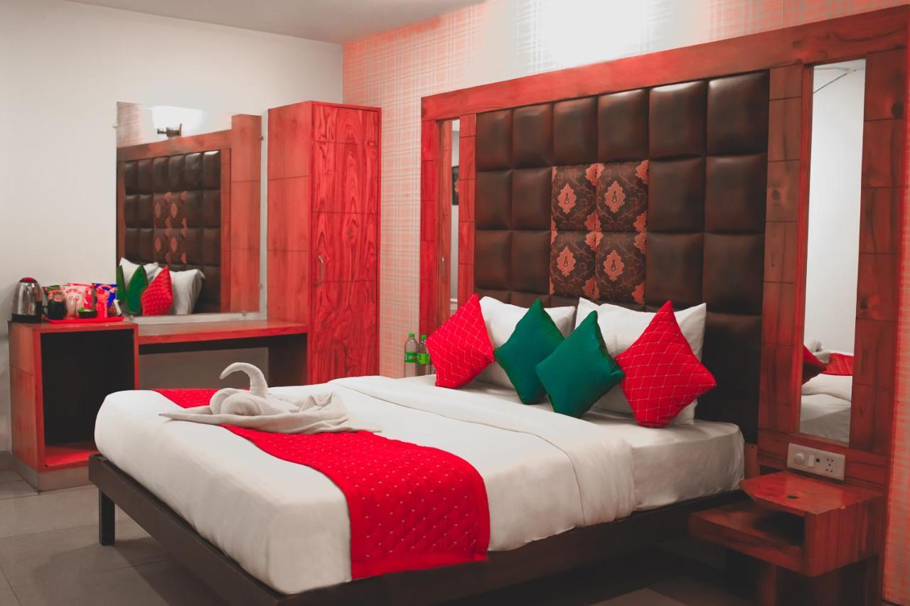 Deluxe In Cr Park 3* New Delhi