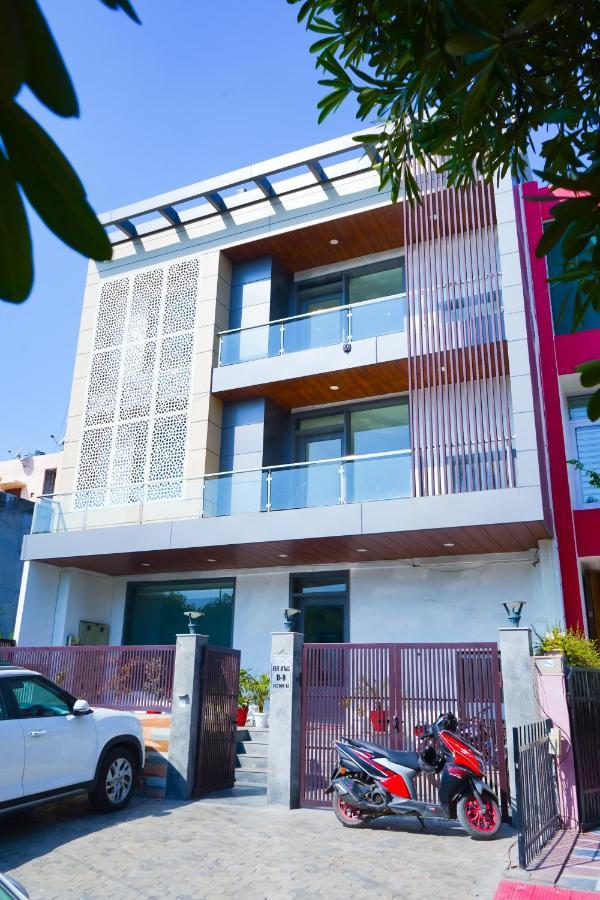 Hotel Deluxe In Cr Park