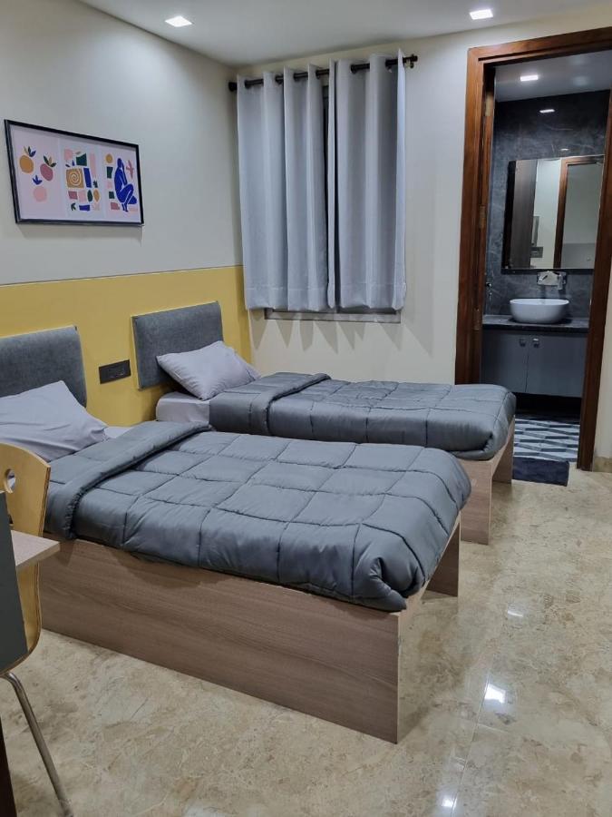 Covie East Of Kailash 52 Hostel New Delhi