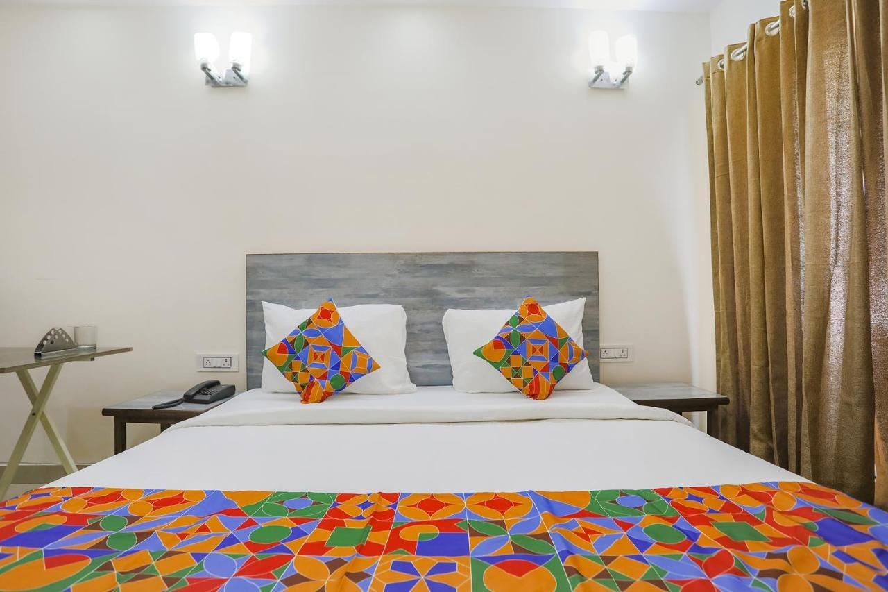 Fabexpress Jpm Harshdeep Hotel