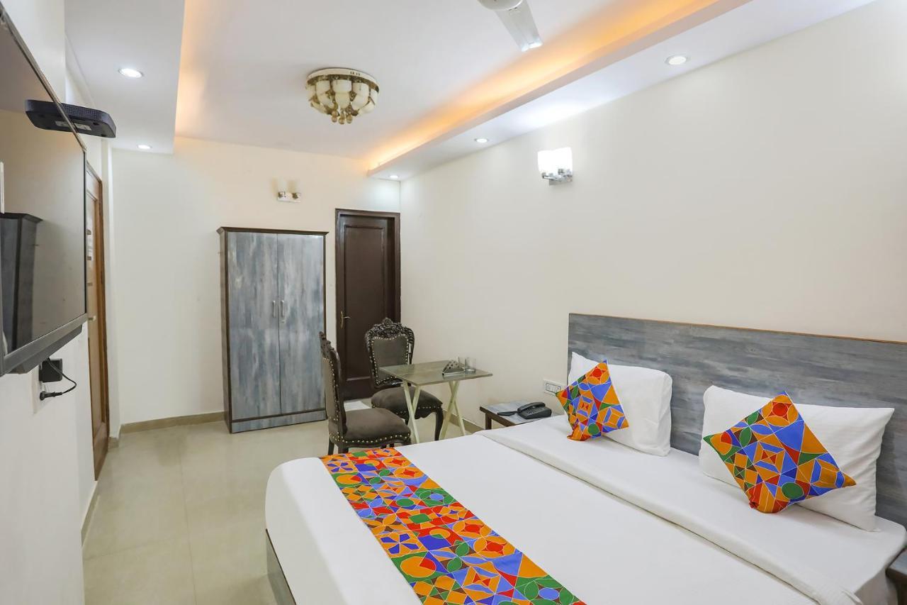 Fabexpress Jpm Harshdeep Hotel