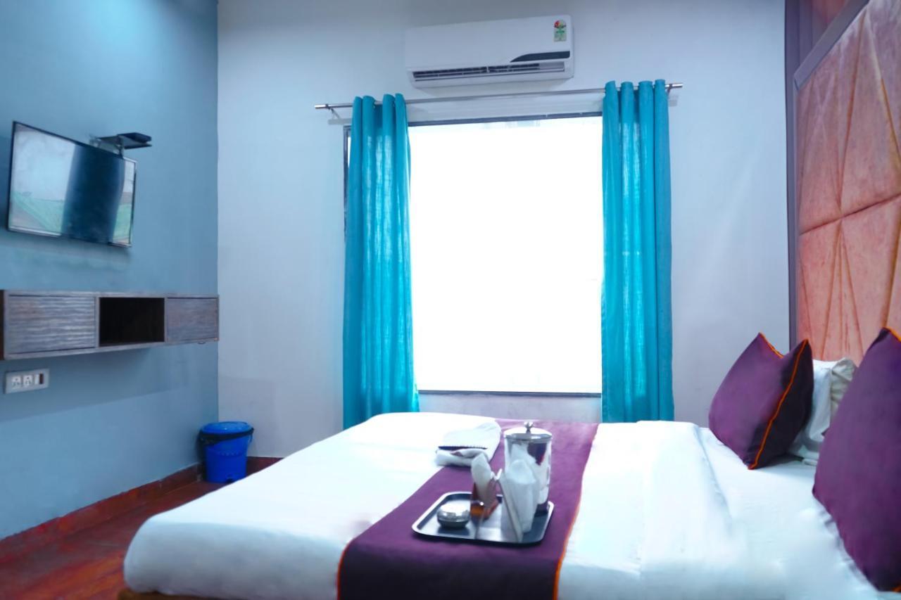 Hotel Roomshala 004 Mannat - Shalimar Bagh