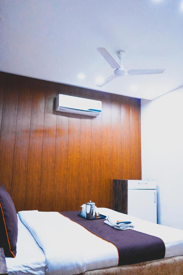 Hotel Roomshala 004 Mannat - Shalimar Bagh 3*