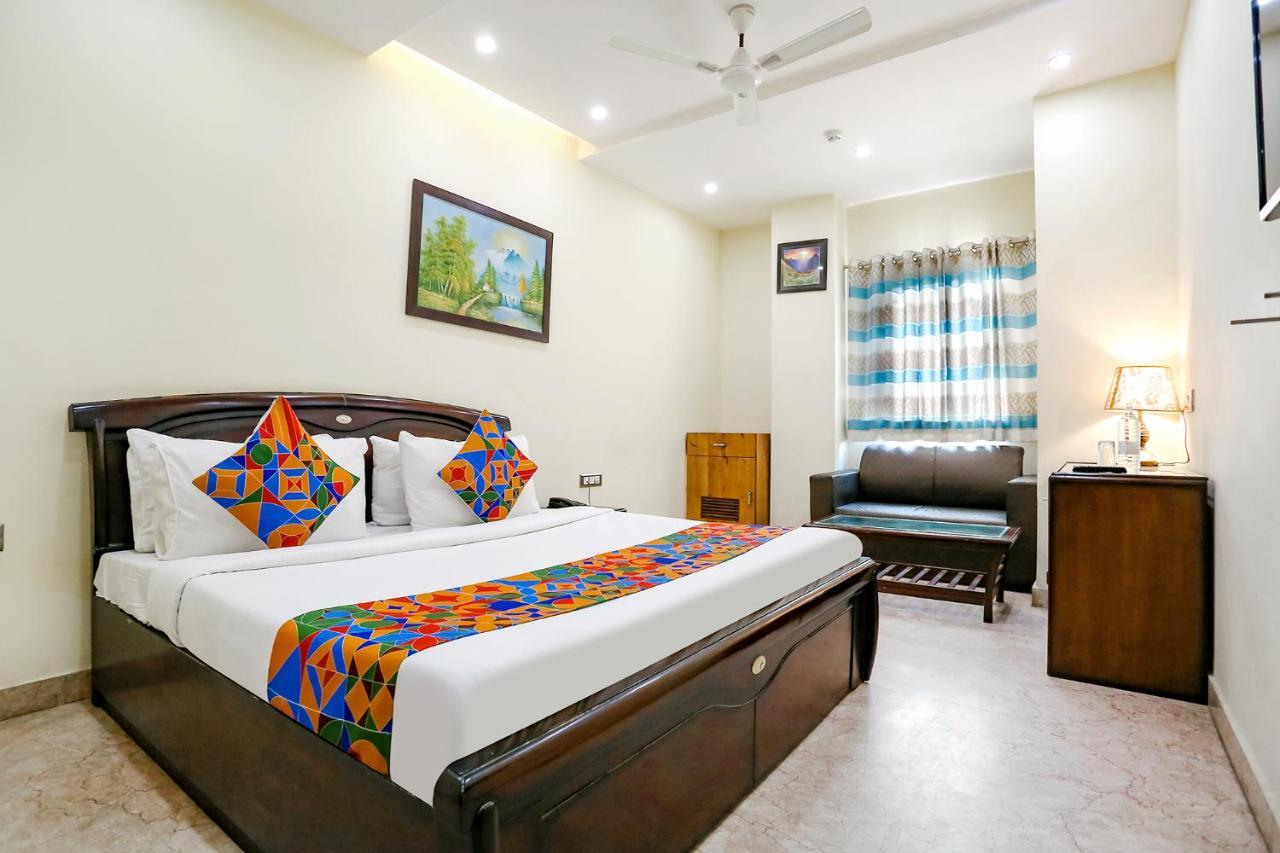 Fabhotel F9 Nsp New Delhi