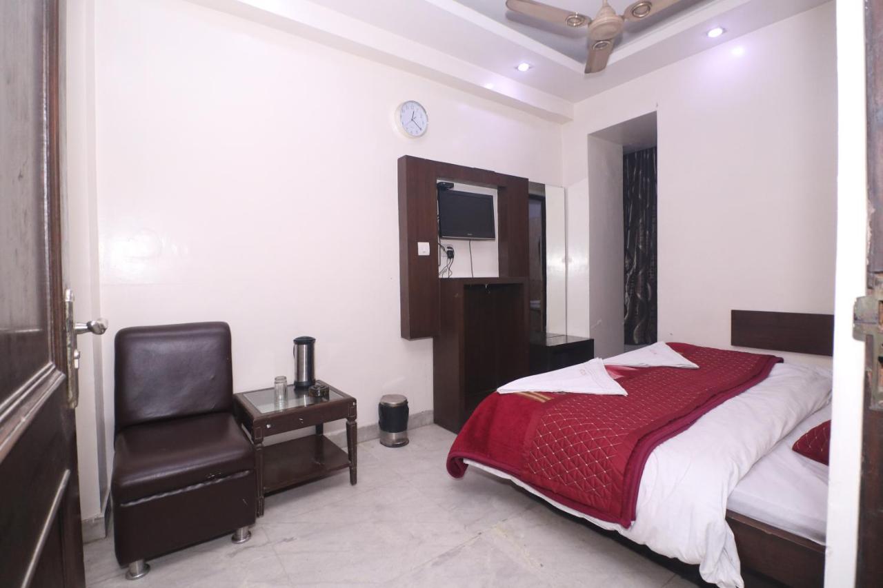 Priya Palace By Byob 3*