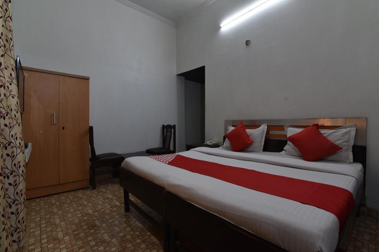 Hotel O Amar Residency New Delhi