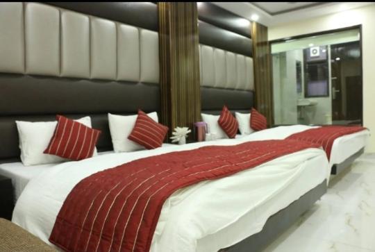 Priya Palace By Byob Hotel 3*