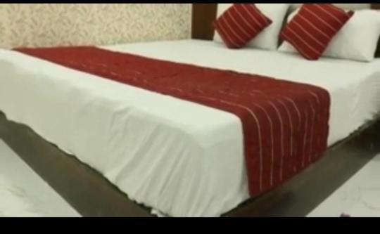 Hotel Priya Palace By Byob New Delhi