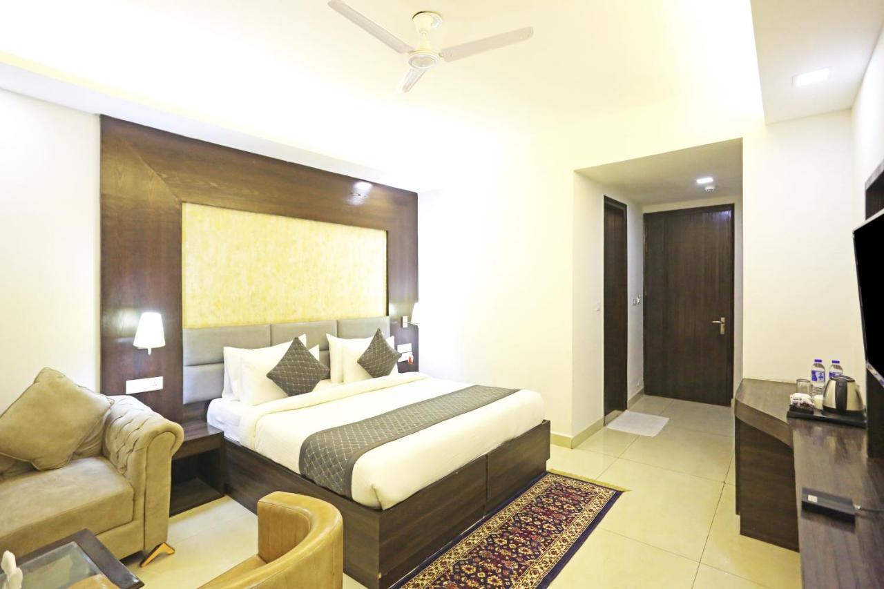 Hotel Park-green Suites 4*