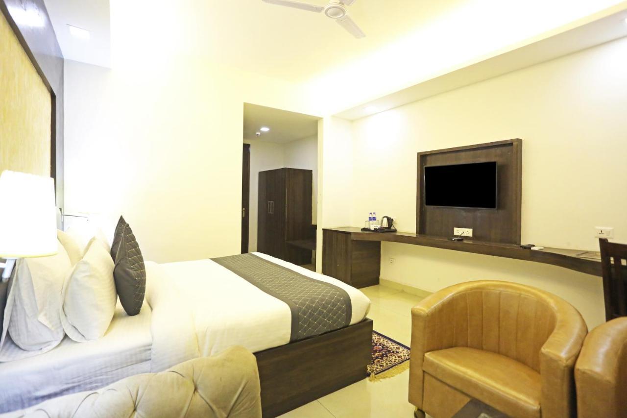 Park-green Suites Hotel New Delhi