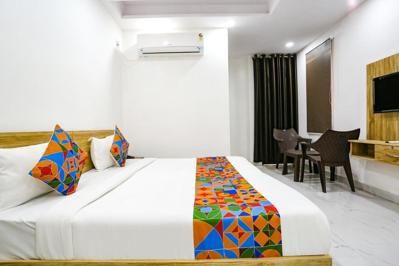 Fabhotel Silver Crown Hotel Gurgaon