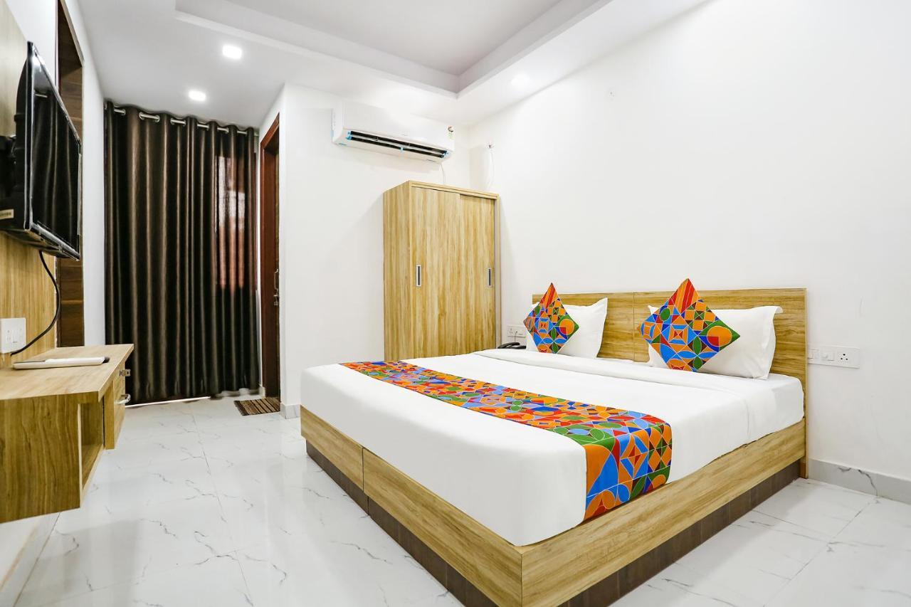 Fabhotel Silver Crown 3*