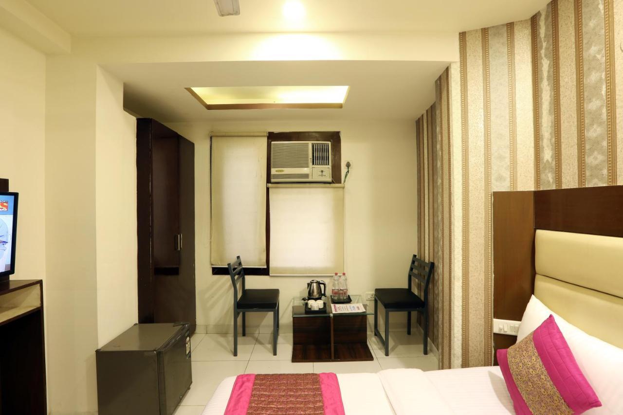 Bed & Breakfast Red Velvet At Delhi Airport New Delhi