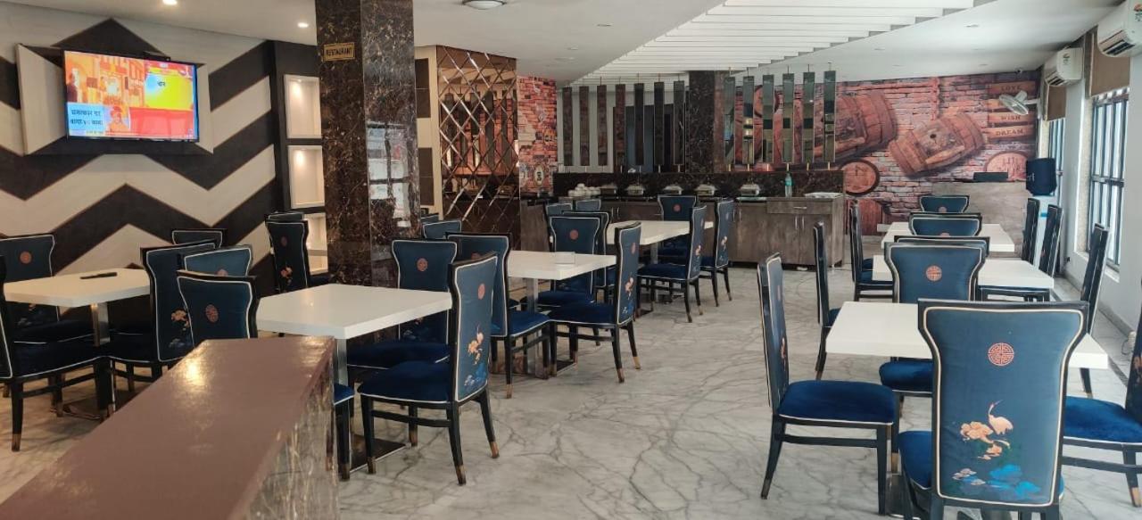 Almati - Near Delhi Airport Hotel Nova Deli