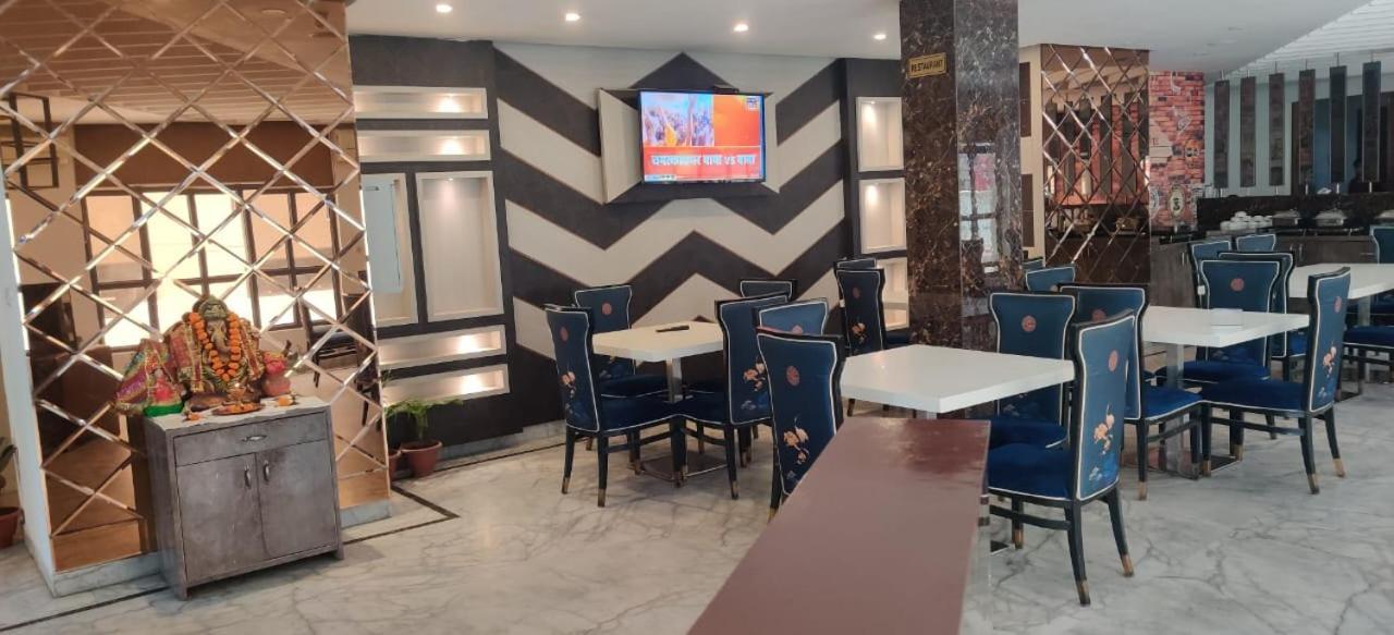 Almati - Near Delhi Airport Hotel 3*