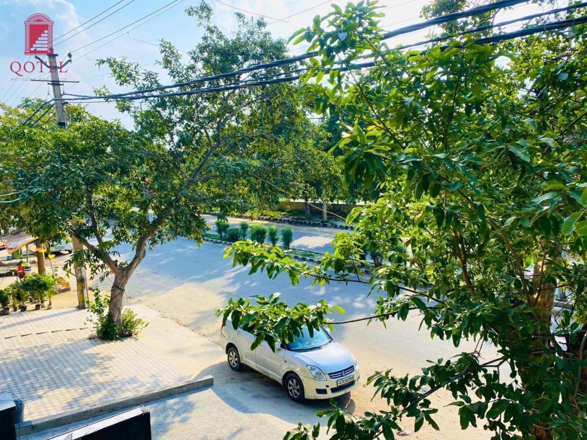 Hotel Qotel Rama Rohini Sector-24 Couple Friendly
