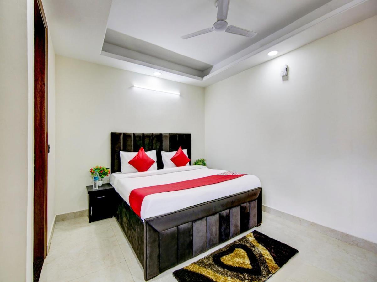 Oyo Flagship Thecapstone Hotel New Delhi