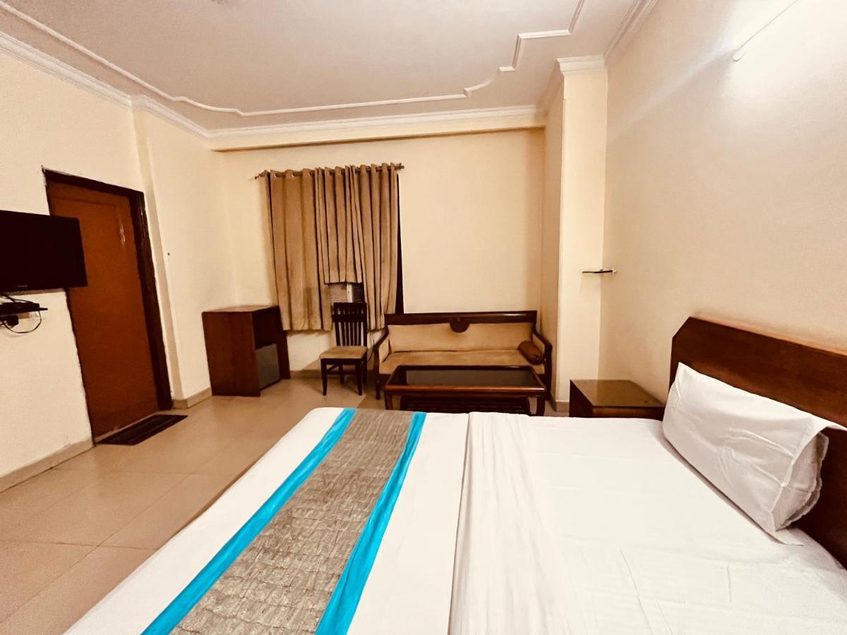 Ashoka Karol Bagh Delhi Hotel 3*