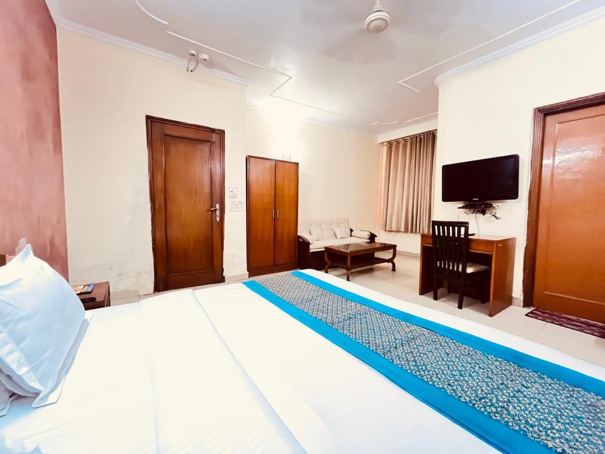 Ashoka Karol Bagh Delhi Hotel