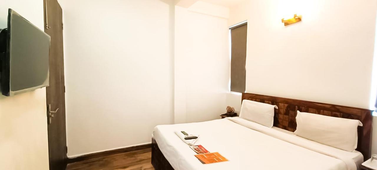 Hotel Walk Residency New Delhi