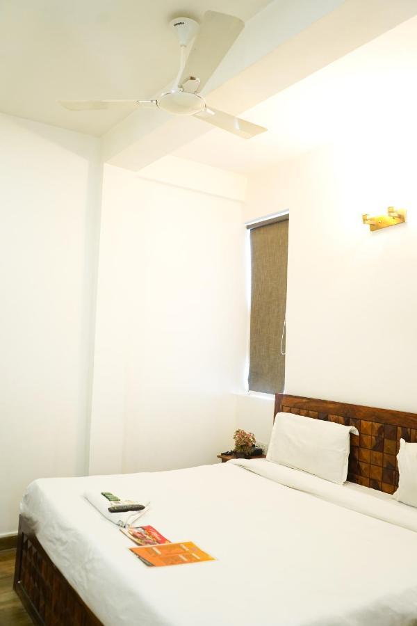 Walk Residency Hotel 3*