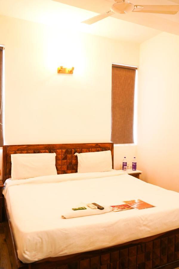 Hotel Walk Residency