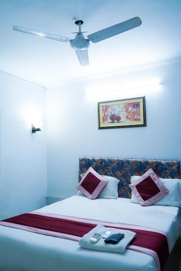 Comodo Satya Niketan Residency