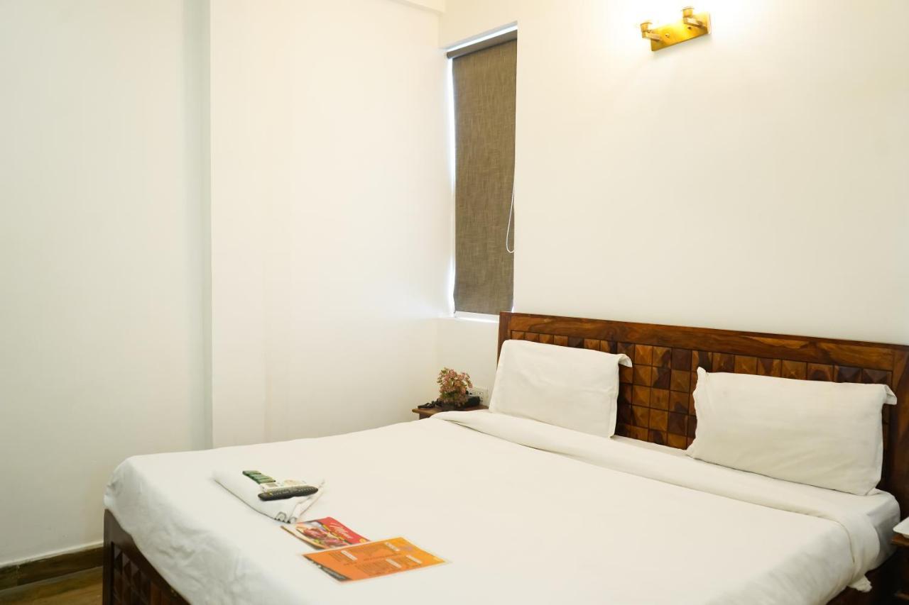 Walk Residency Hotel New Delhi