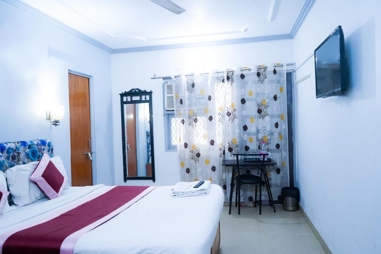Hotel Comodo Satya Niketan Residency