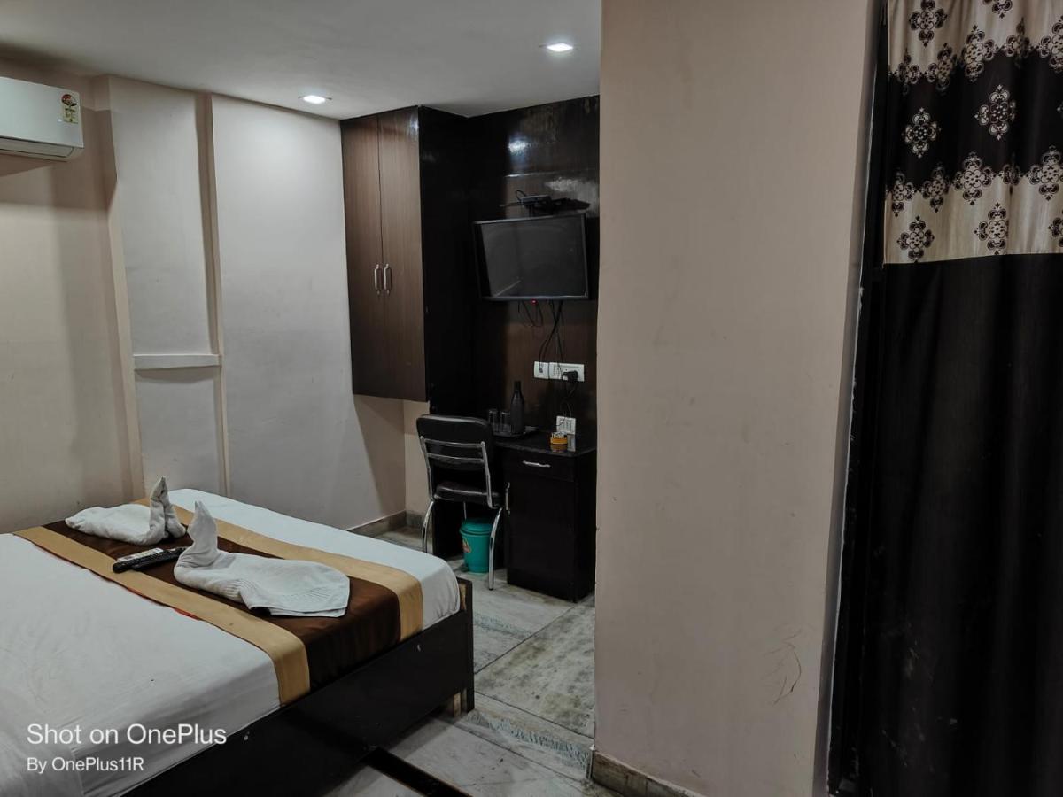 Nk Residency - Kalka Ji 3* New Delhi