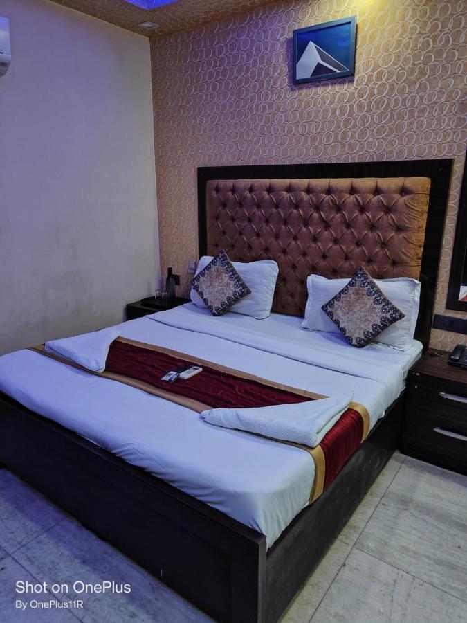 Nk Residency - Kalka Ji 3* New Delhi