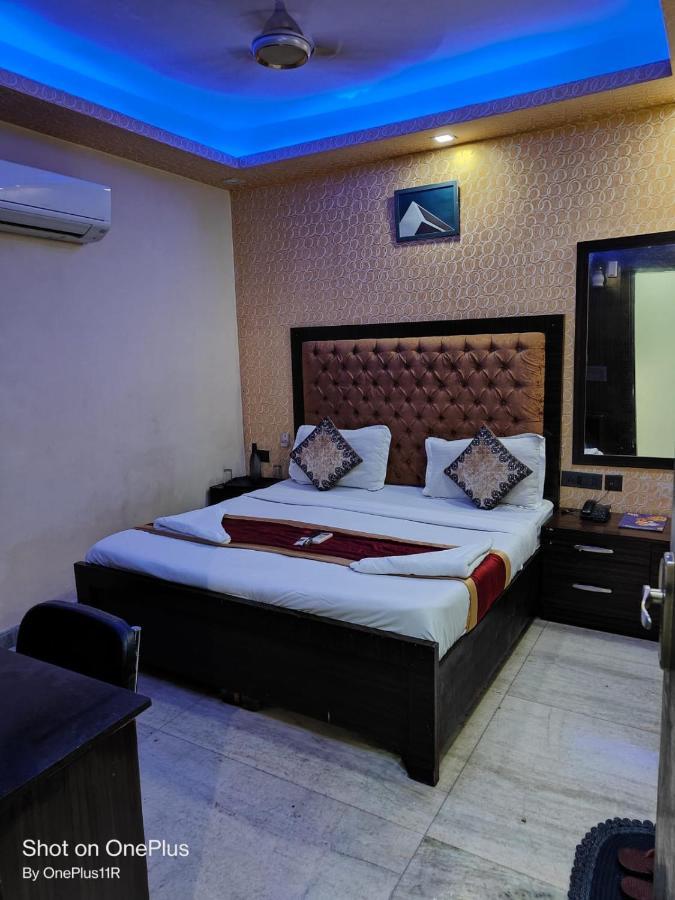 Hotel Nk Residency - Kalka Ji