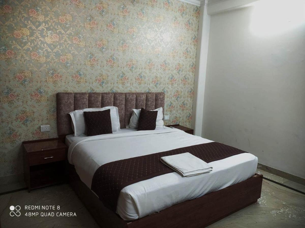 Hotel Soft Petal Residency Near Delhi International Airport