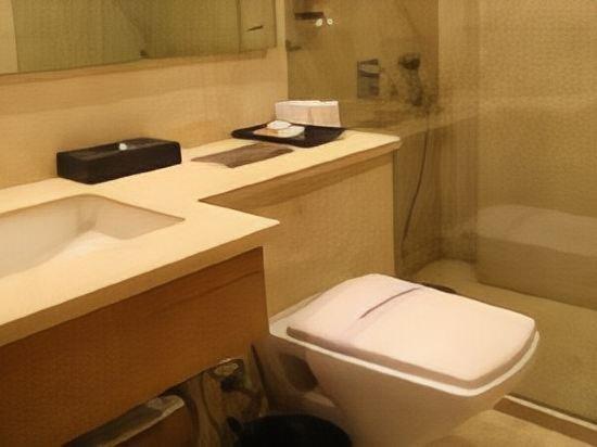Hotel Almondz 3*