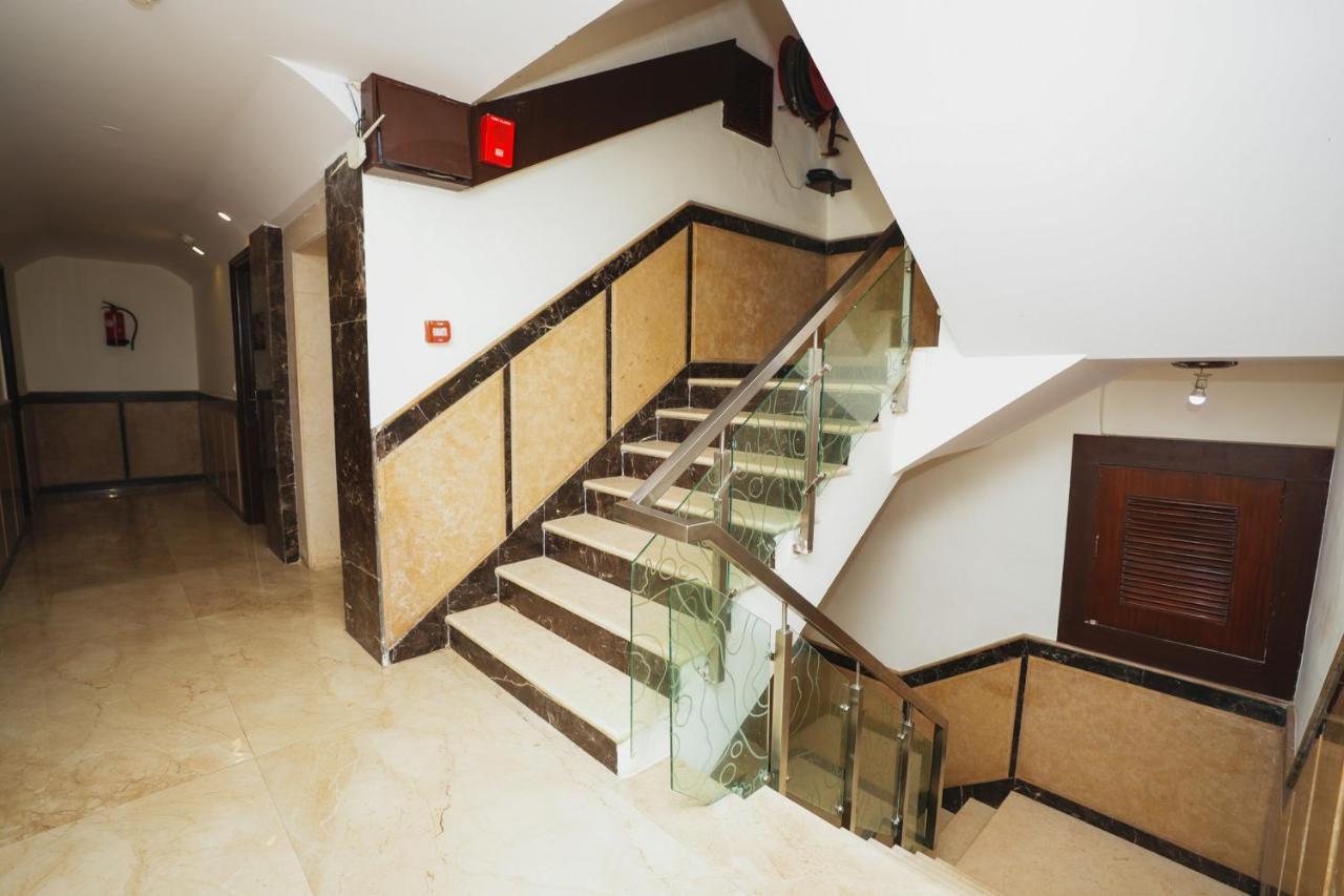 High 5 Land Hotel 3*