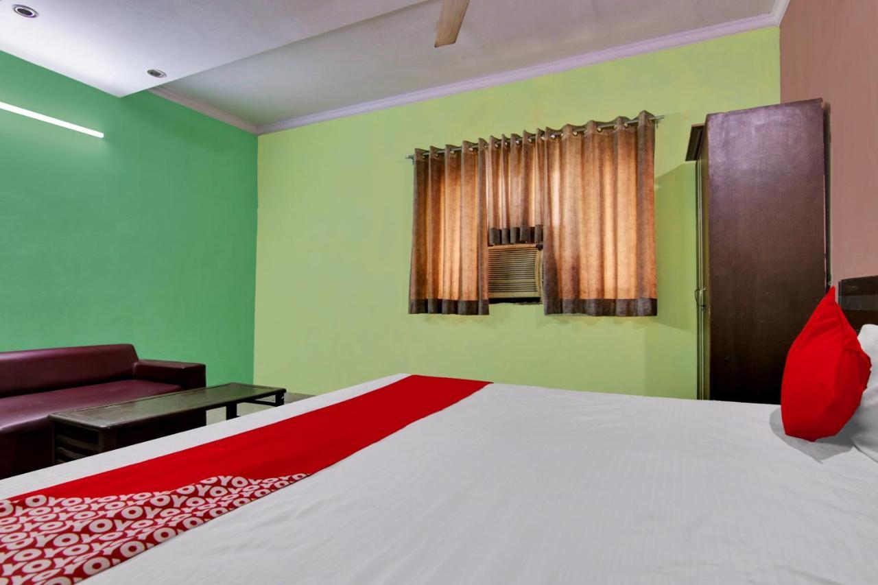 Oyo Flagship 81167 Swagat Dx 3* New Delhi