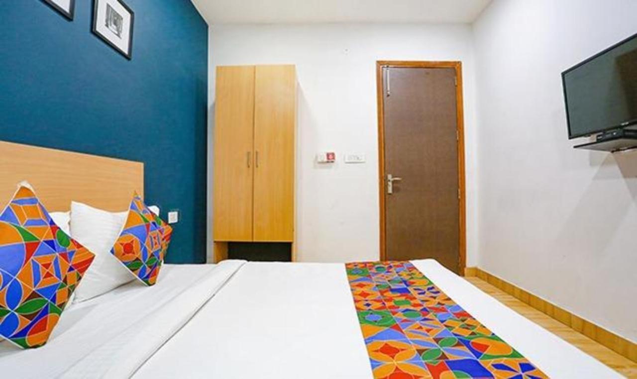 Fabhotel F9 Prime Executive Paschim Vihar 3*