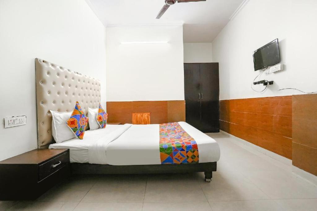 Hotel The Lazeez