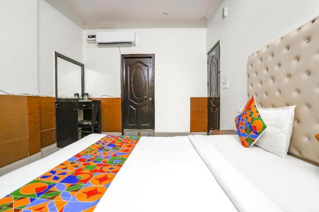 Hotel The Lazeez