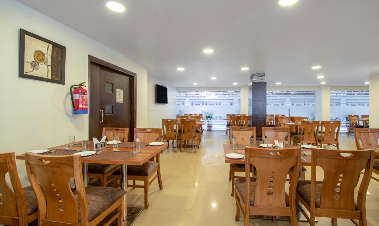 Treebo Premium Rose Mallow Hotel New Delhi